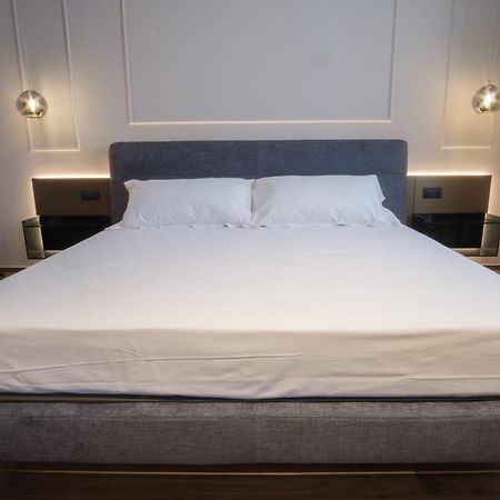 Palazzo Danisi Rooms&Suites บารี ภายนอก รูปภาพ