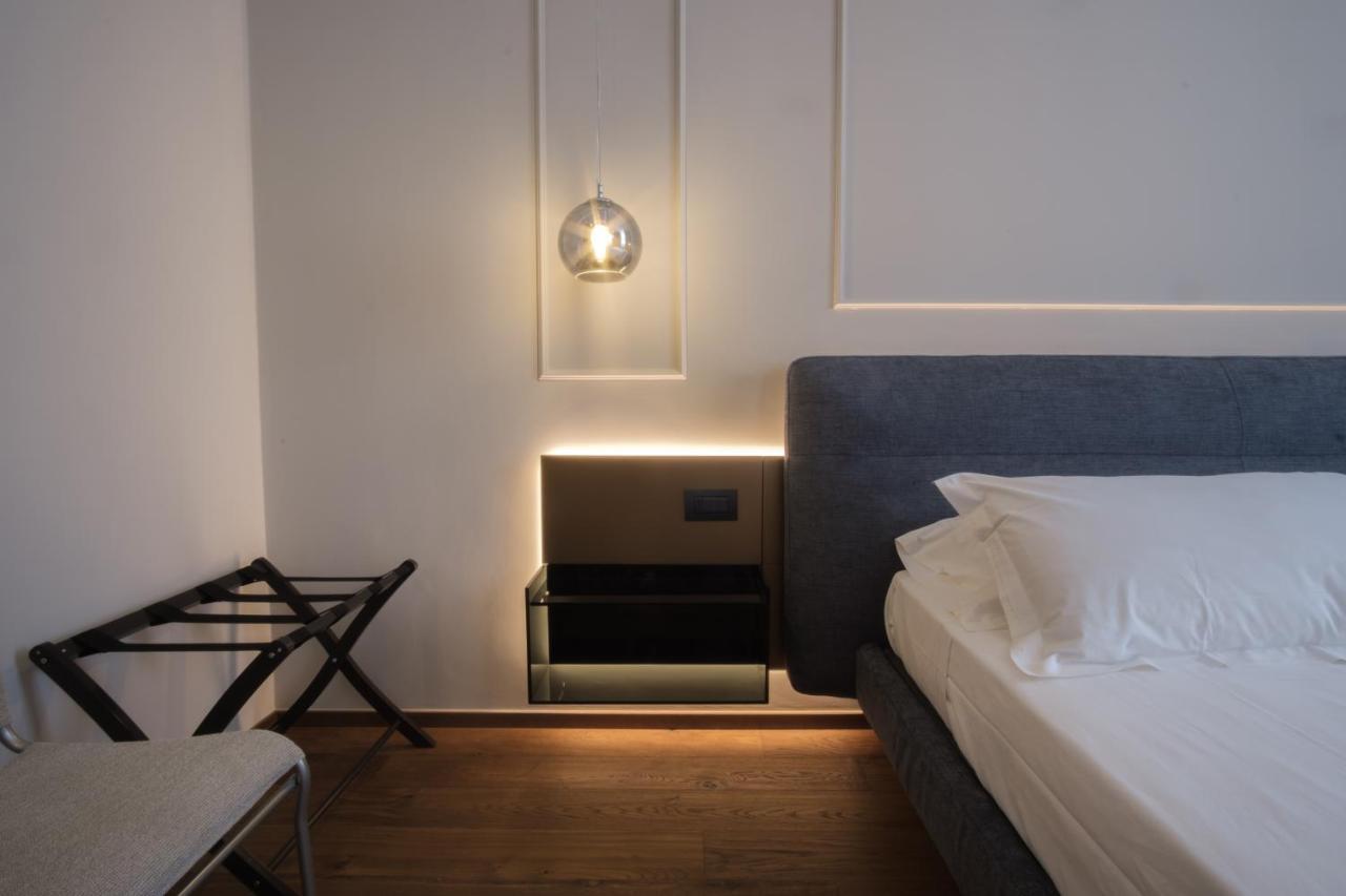 Palazzo Danisi Rooms&Suites บารี ภายนอก รูปภาพ