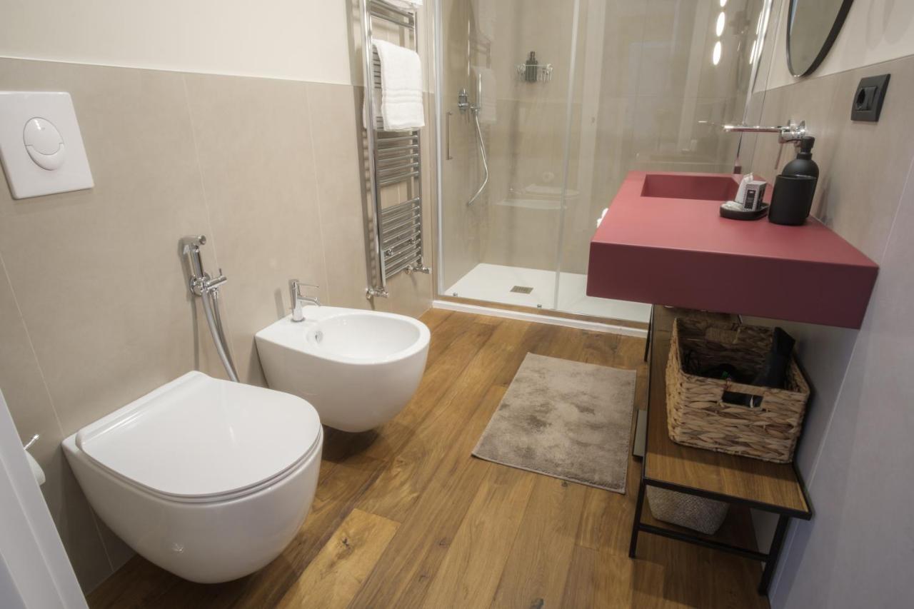 Palazzo Danisi Rooms&Suites บารี ภายนอก รูปภาพ