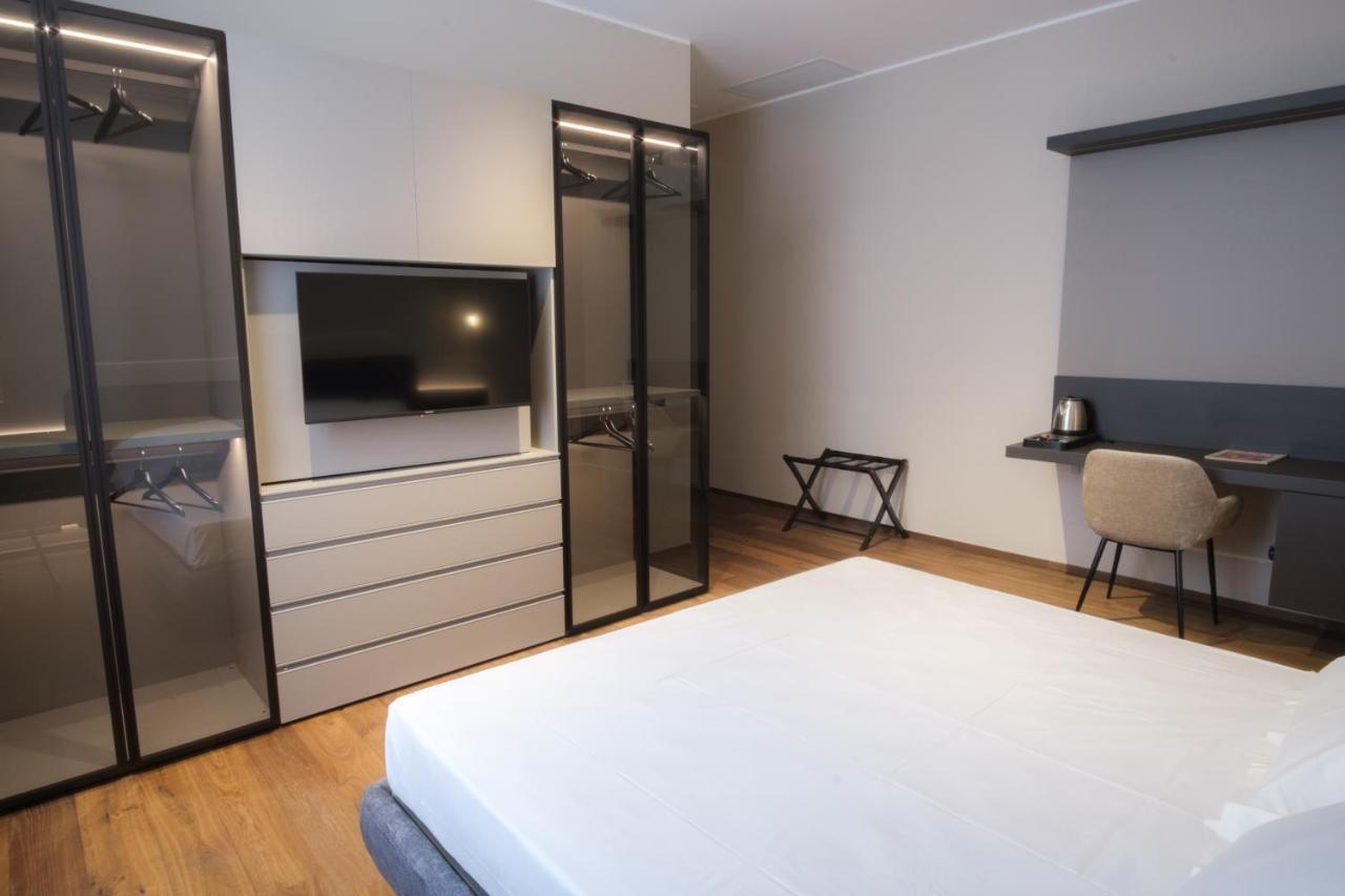 Palazzo Danisi Rooms&Suites บารี ภายนอก รูปภาพ